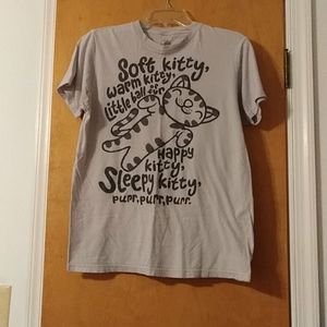🐢**Geek Alert** Big Bang Theory Soft Kitty Shirt
